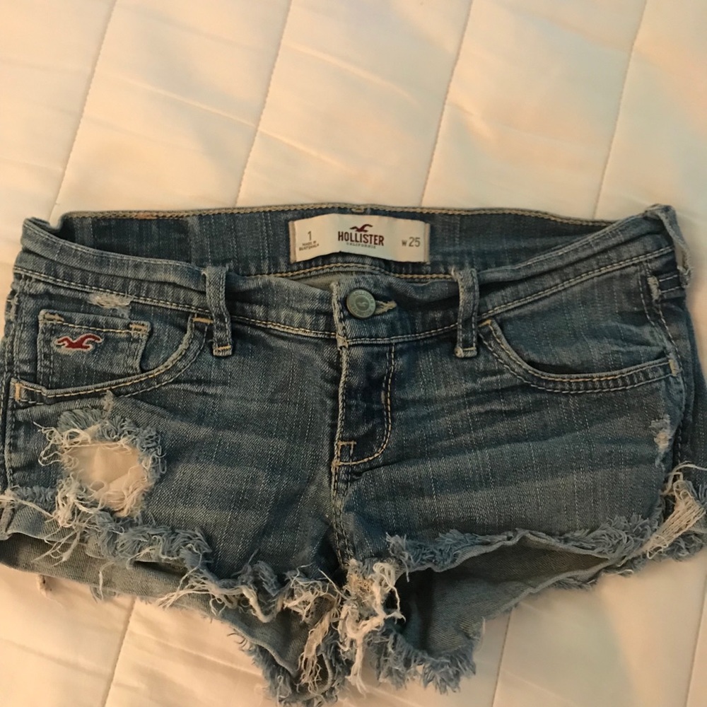 Hollister shorts